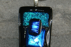 107_dichroic-fused-glass-pendant